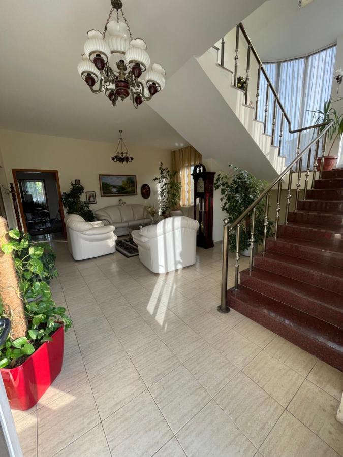 Apartament Vila Briart Durrës Zewnętrze zdjęcie