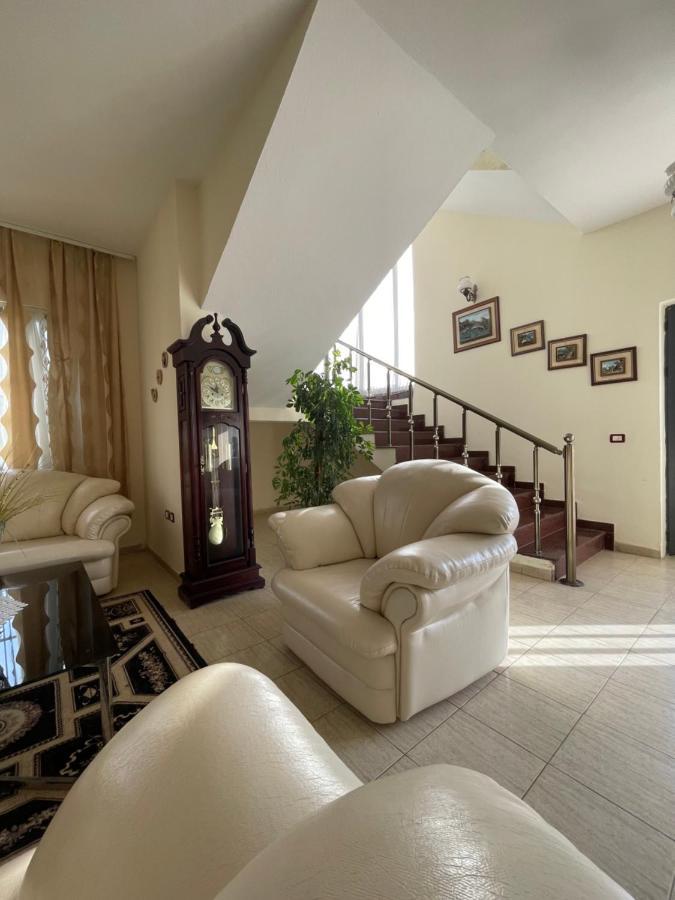 Apartament Vila Briart Durrës Zewnętrze zdjęcie