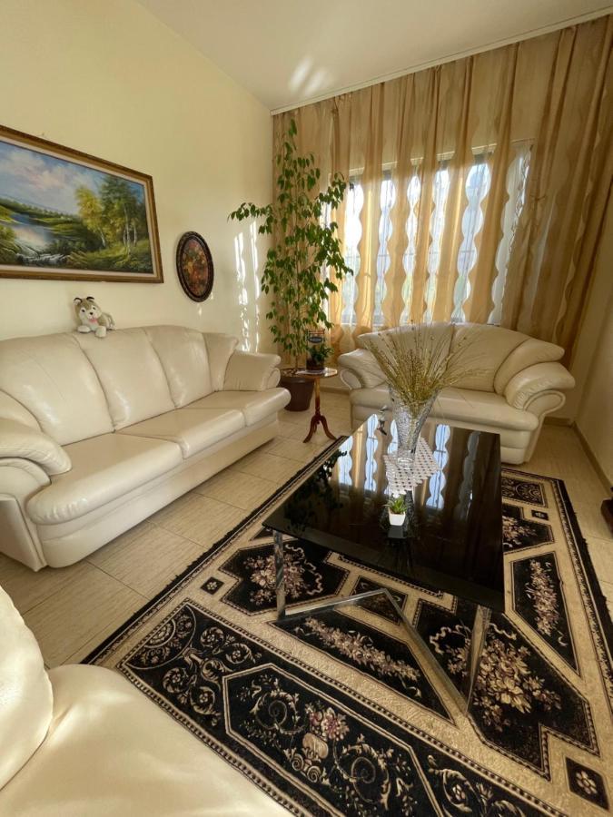 Apartament Vila Briart Durrës Zewnętrze zdjęcie