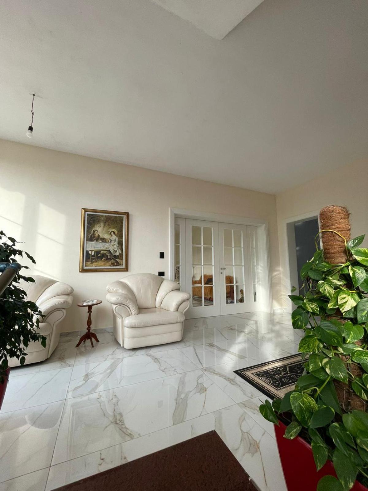 Apartament Vila Briart Durrës Zewnętrze zdjęcie